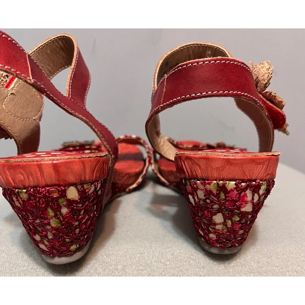 L Artiste by Spring Step Red Leather Floral Wedge Sandals Womens 39 US Size‎ 8.5